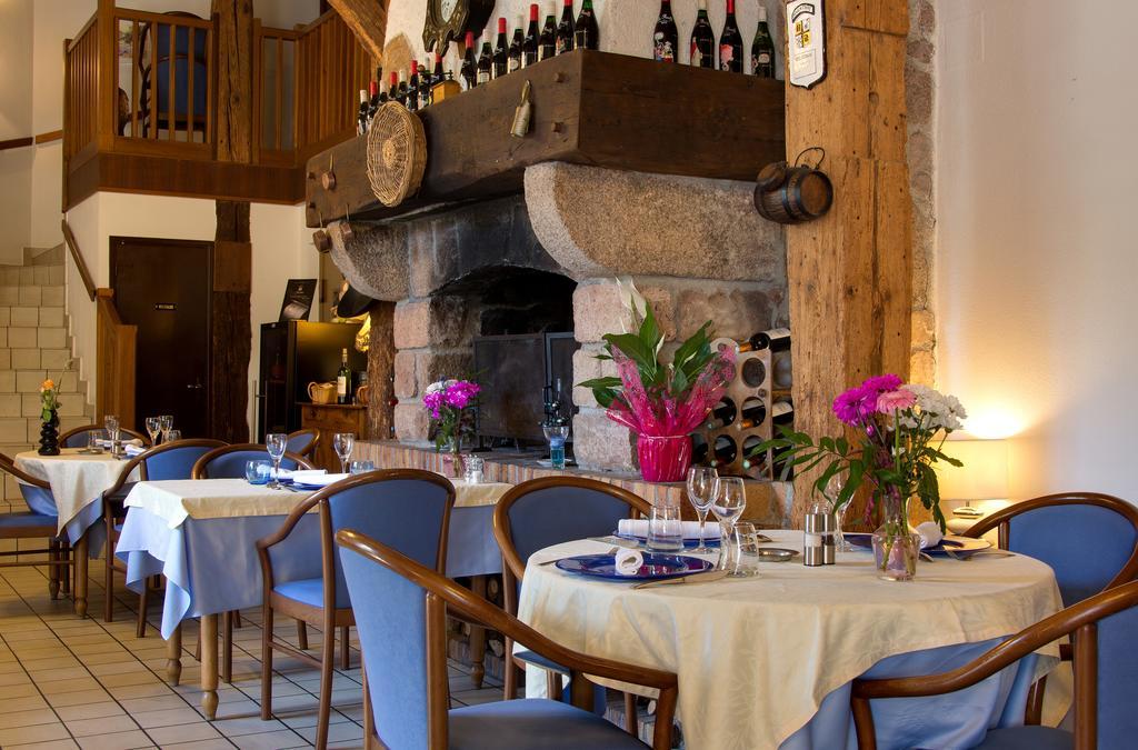 Auberge Du Moulin Marin Lapalisse Esterno foto